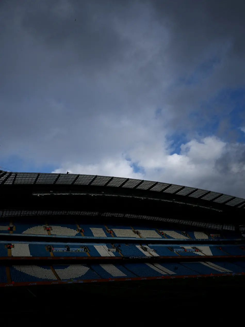 epi_1082279038_REUTERSFOTO_2026-09-29T163651Z 1935267464 RC25LNAYPML1 RTRMADP 3 SOCCER-ENGLAND-MCI.JPG_FILE PHOTO_ Carabao 