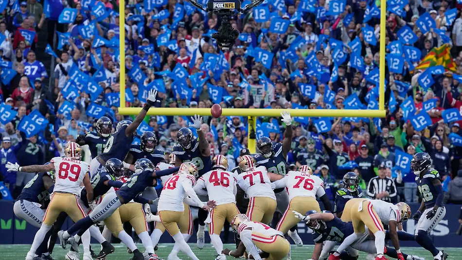 epi_1088357130_DPA AP_rhujoaeuir-v1-ax-ms6144.jpeg_49ers Seahawks Footb